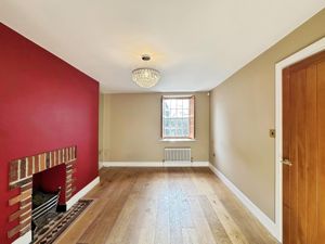 Photo 11- click for photo gallery